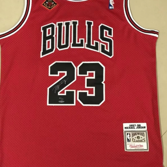Other - Chicago Bulls Red Basketball Jersey